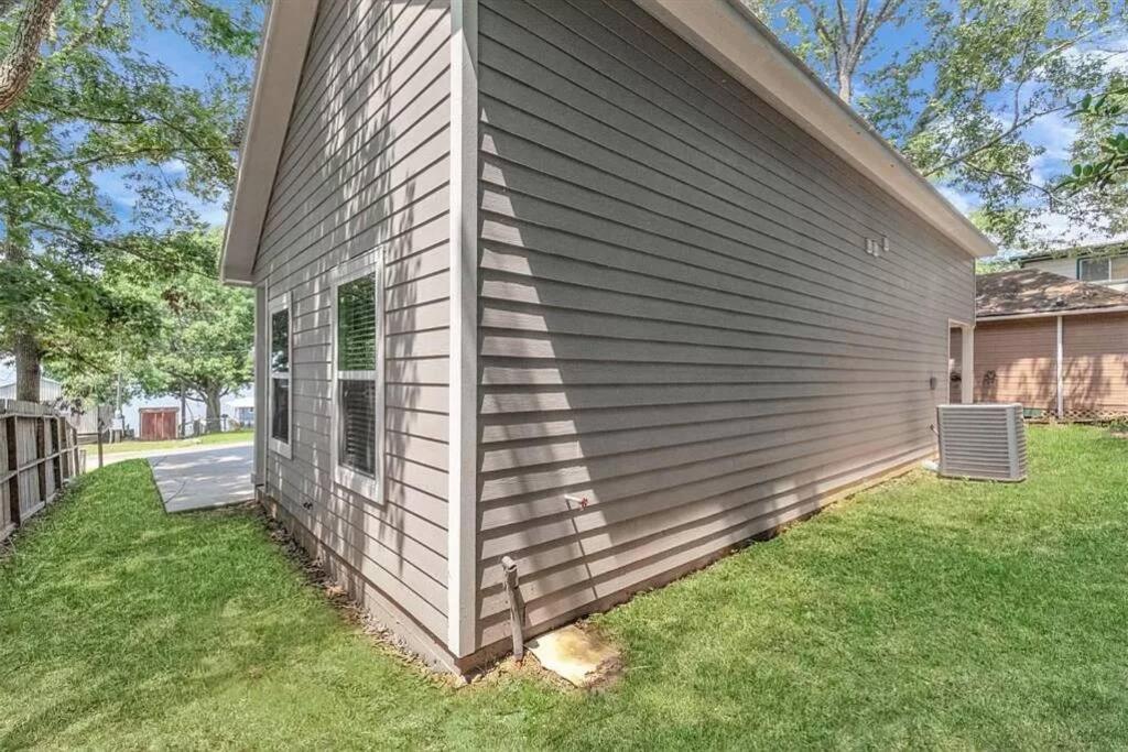 Vacation Home Lake Livingston! Onalaska Luaran gambar