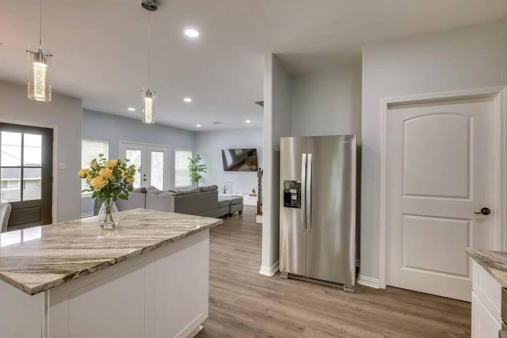 Vacation Home Lake Livingston! Onalaska Luaran gambar