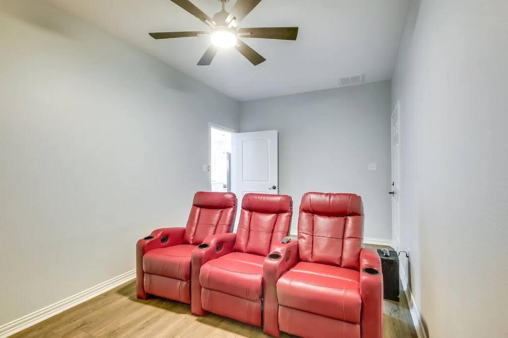 Vacation Home Lake Livingston! Onalaska Luaran gambar
