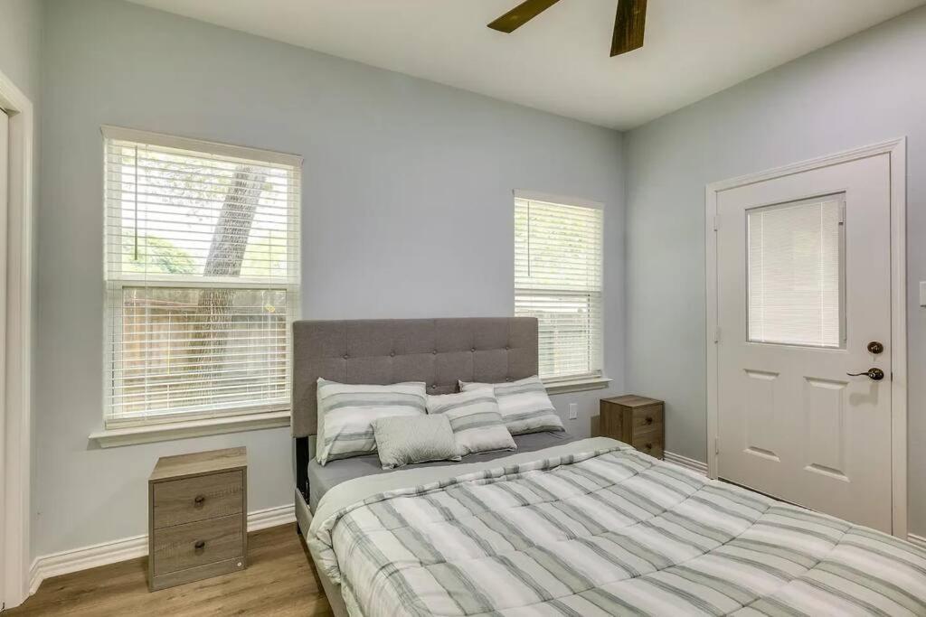 Vacation Home Lake Livingston! Onalaska Luaran gambar